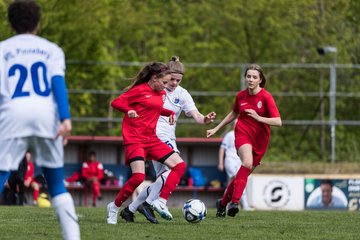 Bild 46 - wBJ VfL Pinneberg - Eimsbuettel : Ergebnis: 6:2